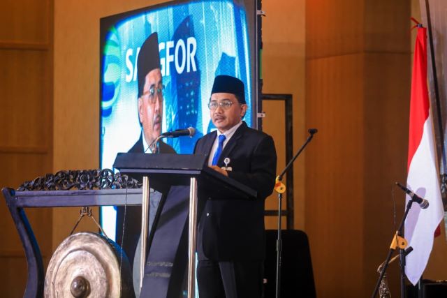 Staf Ahli Bidang Kemasyarakatan, Adlan, pada dialog Komdigi dalam rangka Rakernas APEKSI XVIII