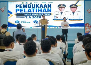 Wali Kota Medan, Rico Tri Putra Bayu Waas, buka pelatihan ketenagakerjaan