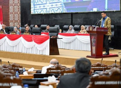 Gubernur Sumut, Bobby Nasution, beri sambutan pada paripurna penandatanganan KUA-PPAS P-APBD 2026
