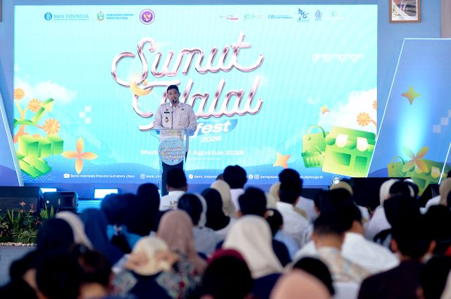 Gubernur Sumut, Bobby Nasution, buka Sumut Halal Fest
