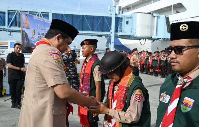Gubernur Sumut, Bobby Nasution, lepas kontingen Pramuka ke Jamnas di Cibubur