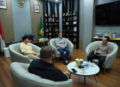 Wali Kota Medan, Rico Tri Putra Bayu Waas, terima audiensi Sultan Deli