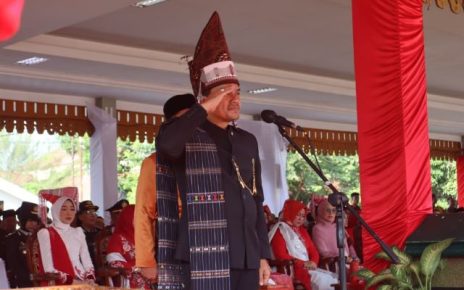 Wali Kota Tebingtinggi, Iman Irdian Saragih menjadi Irup upacara perngatan HUT RI ke 81 di Tebinginggi