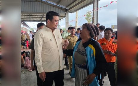 Gubernur Sumut, Bobby Nasution, kunjungi pengungsi erupsi Gunung Sinabung