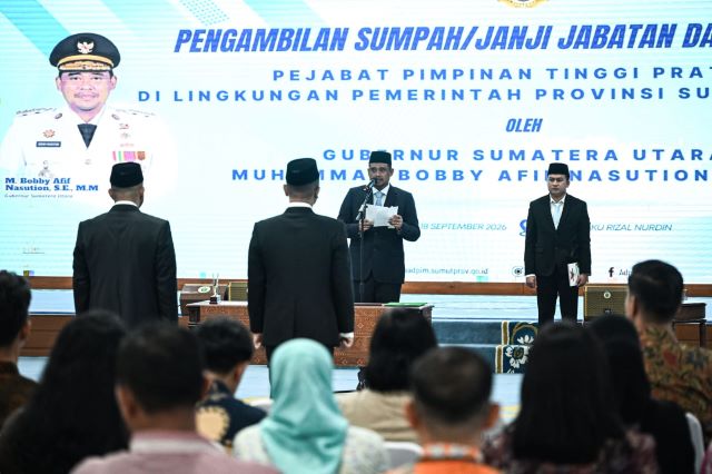 Gubernur Sumut, Bobby Nasution, lantik 3 pejabat eselon II