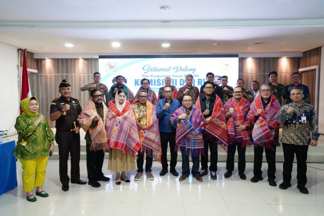 Pertemuan Bank Sumut, Pemkab Taput denga Komisi VII DPR RI di Tarutung