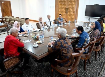 Wakil Gubernur Sumut, Surya, terima audiensi Garuda Indonesia
