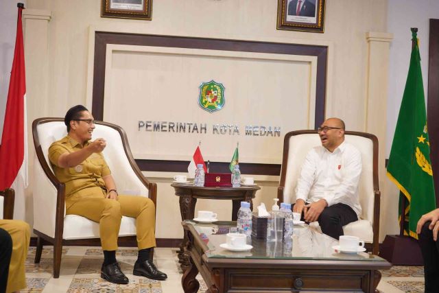Wali Kota Medan, Rico Tri Putra Bayu Waas, terima audiensi PERKI Sumatera Utara