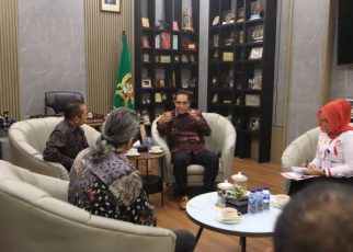 Wali Kota Medan, Rico Tri Putra Bayu Waas, terima audiensi keluarga besar SM Amin Nasution
