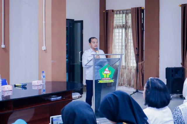 Wali Kota Tebingtinggi, Iman Irdian Saragih, pada Peringatan Hari Kontrasepsi Sedunia