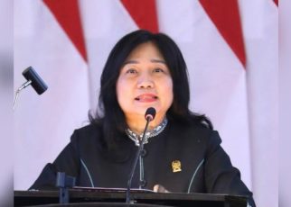 Anggota DPRD Medan Fraksi PDI Perjuangan, Lily