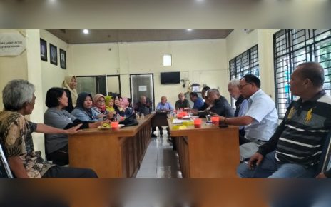 Rapat Panitia Konferensi PWI Sumut penentuan jadwal pendaftaran