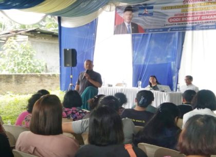 Wakil Ketua Fraksi Partai Demokrat DPRD Medan, Dodi Robert Simangunsong, gelar Wasbang di Medan Amplas