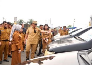 Wali Kota Medan, Rico Tri Putra Bayu Waas, periksa kenderaan dinas aparatur Pemkot Medan 1