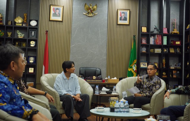 Wali Kota Medan, Rico Tri Putra Bayu Waas, terima audiensi Panitia Revora 2026